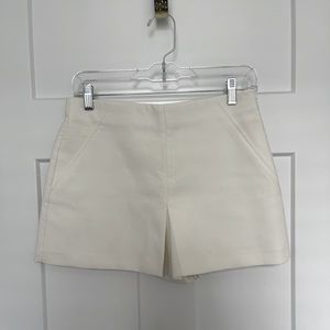 Zara ivory mini skort